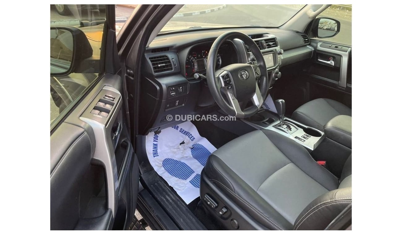 Toyota 4Runner *Offer*2018 Toyota 4Runner SR5 Premium -7 Seater - 4.oL V6 /  - UAE PASS
