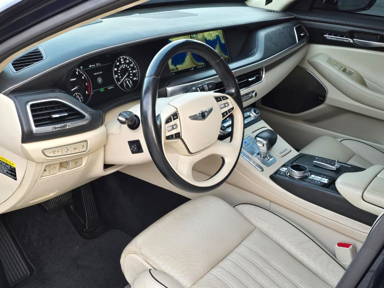 جينيسس G90 PLATINUM