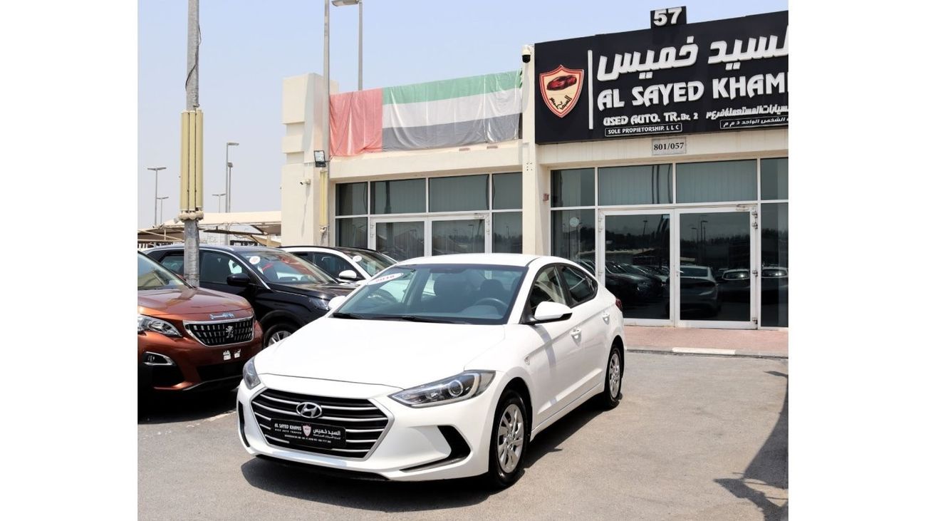 هيونداي إلانترا GL خالية من الحوادث - خليجي - مكينة 1600 سي سي - بحالة ممتازة من الداخل والخارج