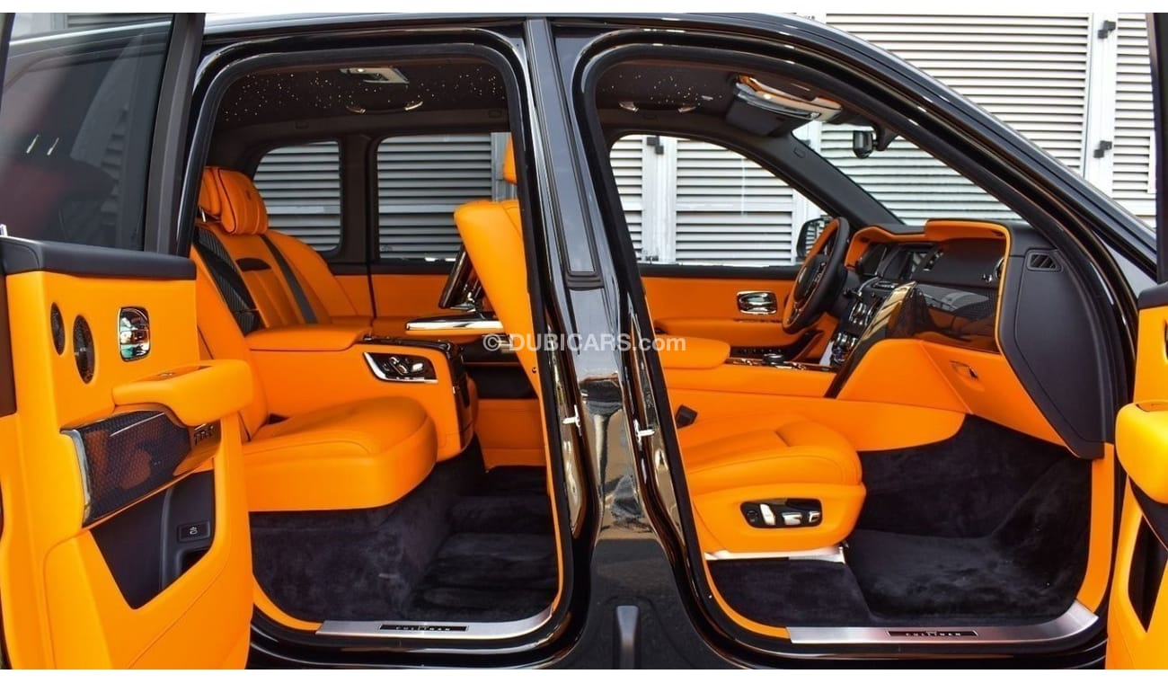رولز رويس كولينان Rolls-Royce Cullinan Black Badge 2024
