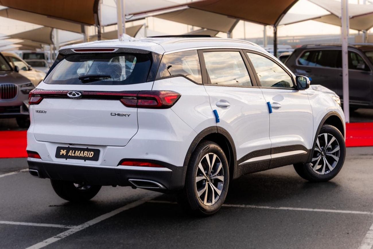 شيري تيجو 7 2026 CHERY TIGGO 7  1.5L SUV SQR7 150T FWD WHITE / BEIGE