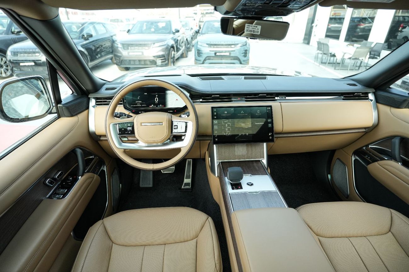 Land Rover Range Rover Autobiography P530 4.4L V8 Belgravia Green - Tan 2026 MY Export Only