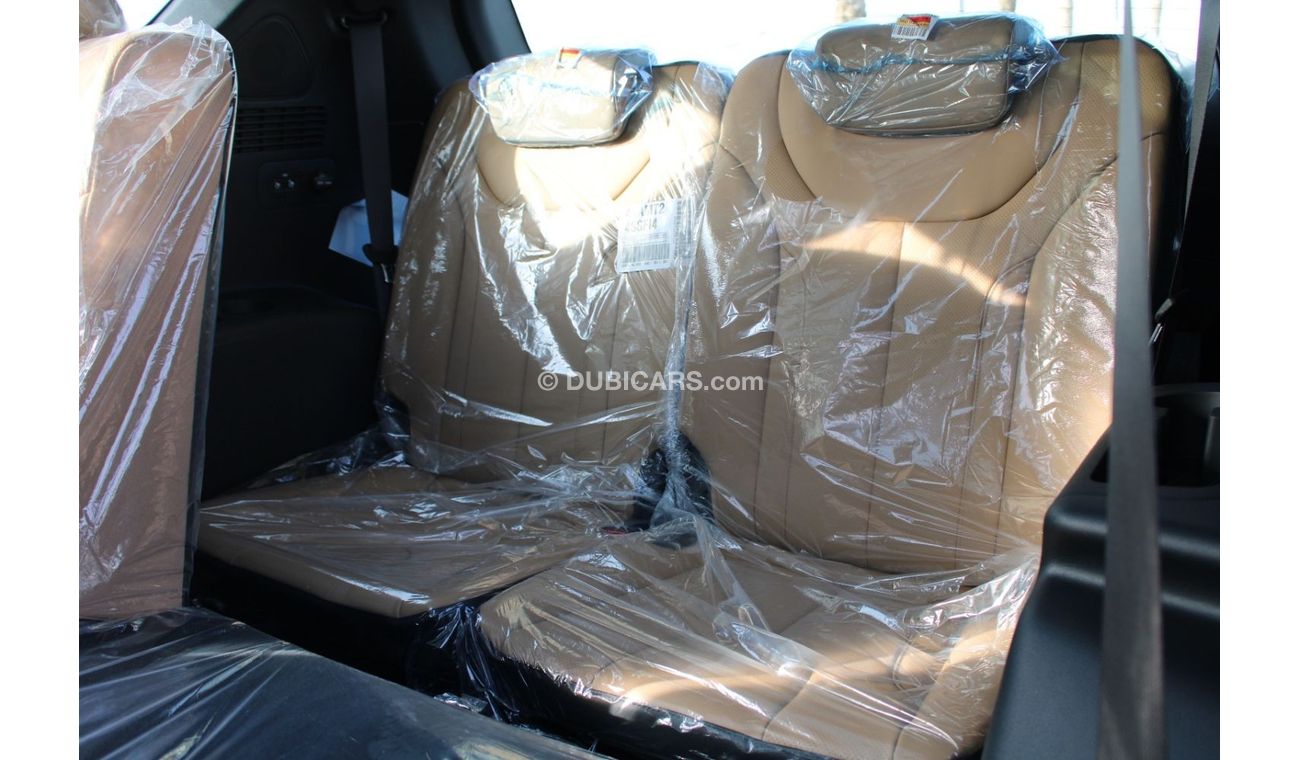 Hyundai Santa Fe LHD - HYUNDAI SANTA FE 2.5L PETROL 2WD LUXURY AUTOMATIC