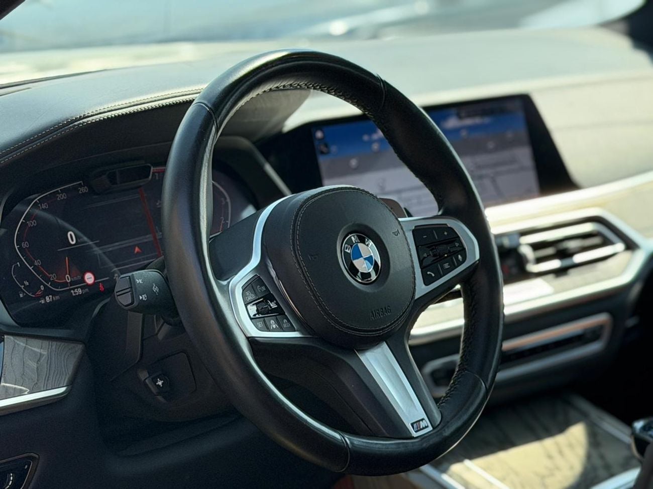 BMW X7 40i M Sport Premium 3.0L BMW X7 X-Drive 40i M Package / GCC / 2019 / Full AService History / Origina