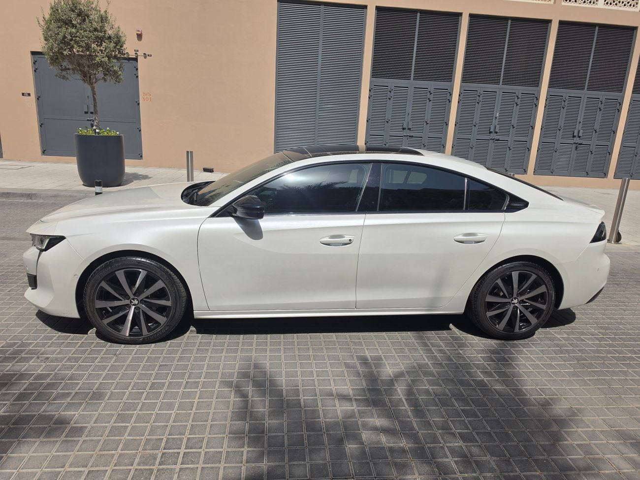 Peugeot 508