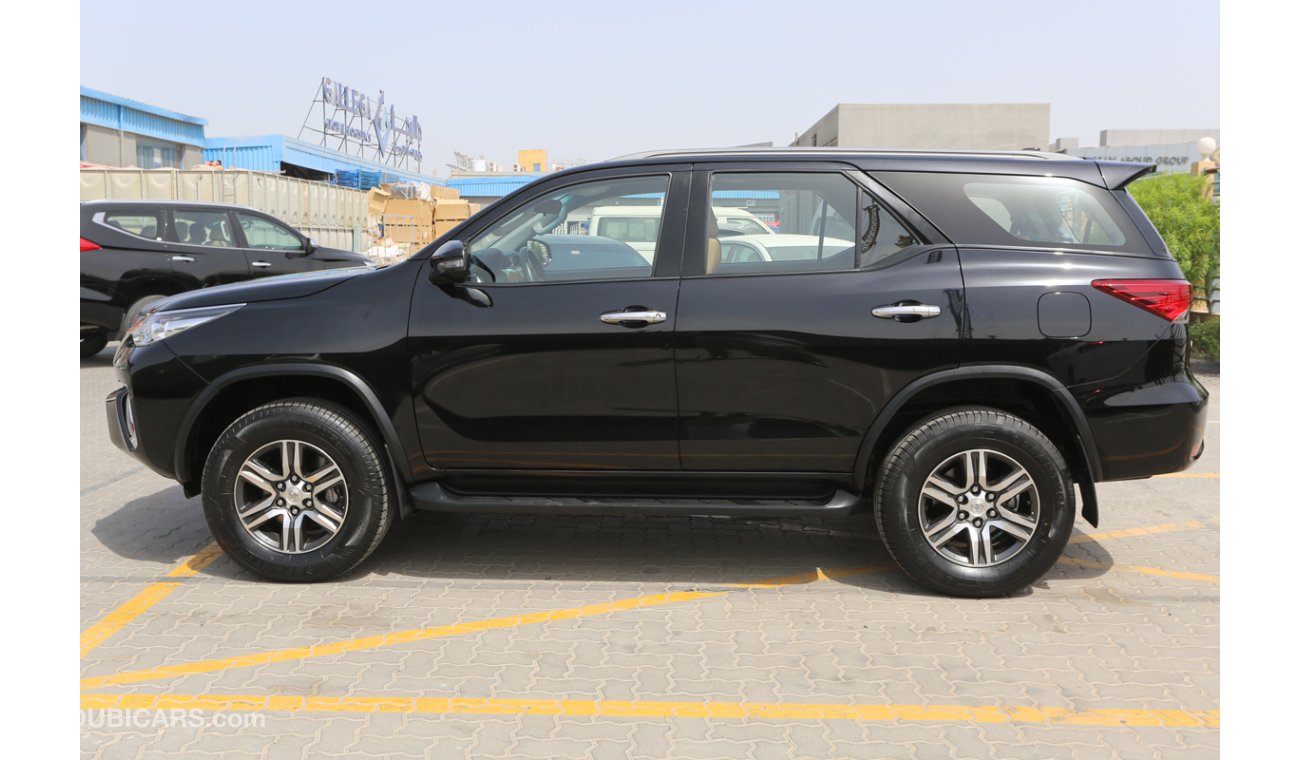 Toyota Fortuner GXR 4.0 cc with Warranty; Alloy Wheels, Reverse Camera and Cruise Control(75476)