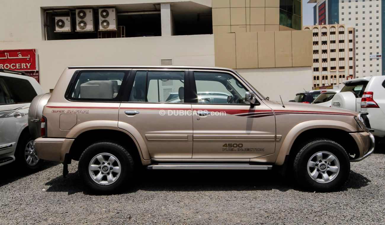 Nissan Patrol Safari SUPER 4X4