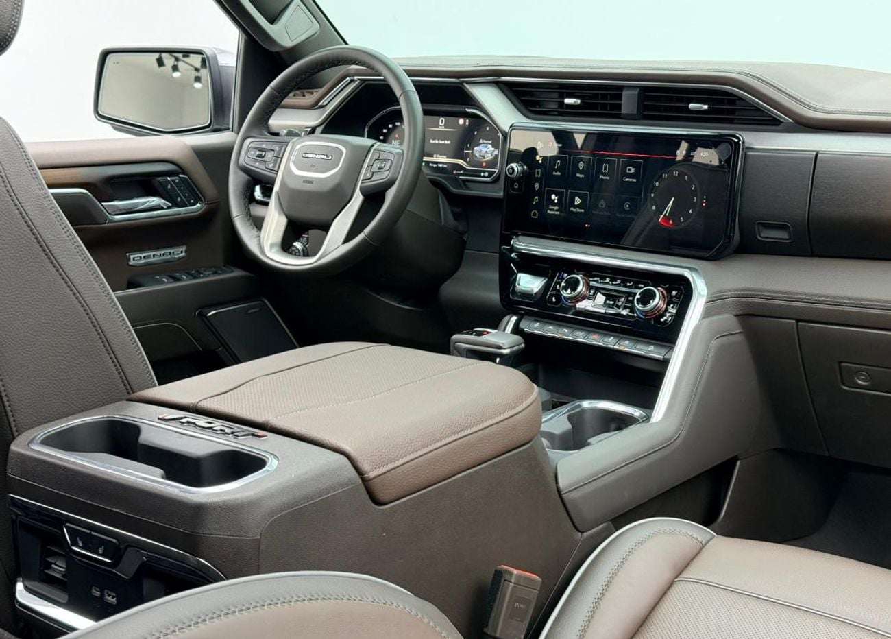 GMC Sierra 2024 GMC Sierra Denali, GMC Warranty+Full Service History, GCC Specs