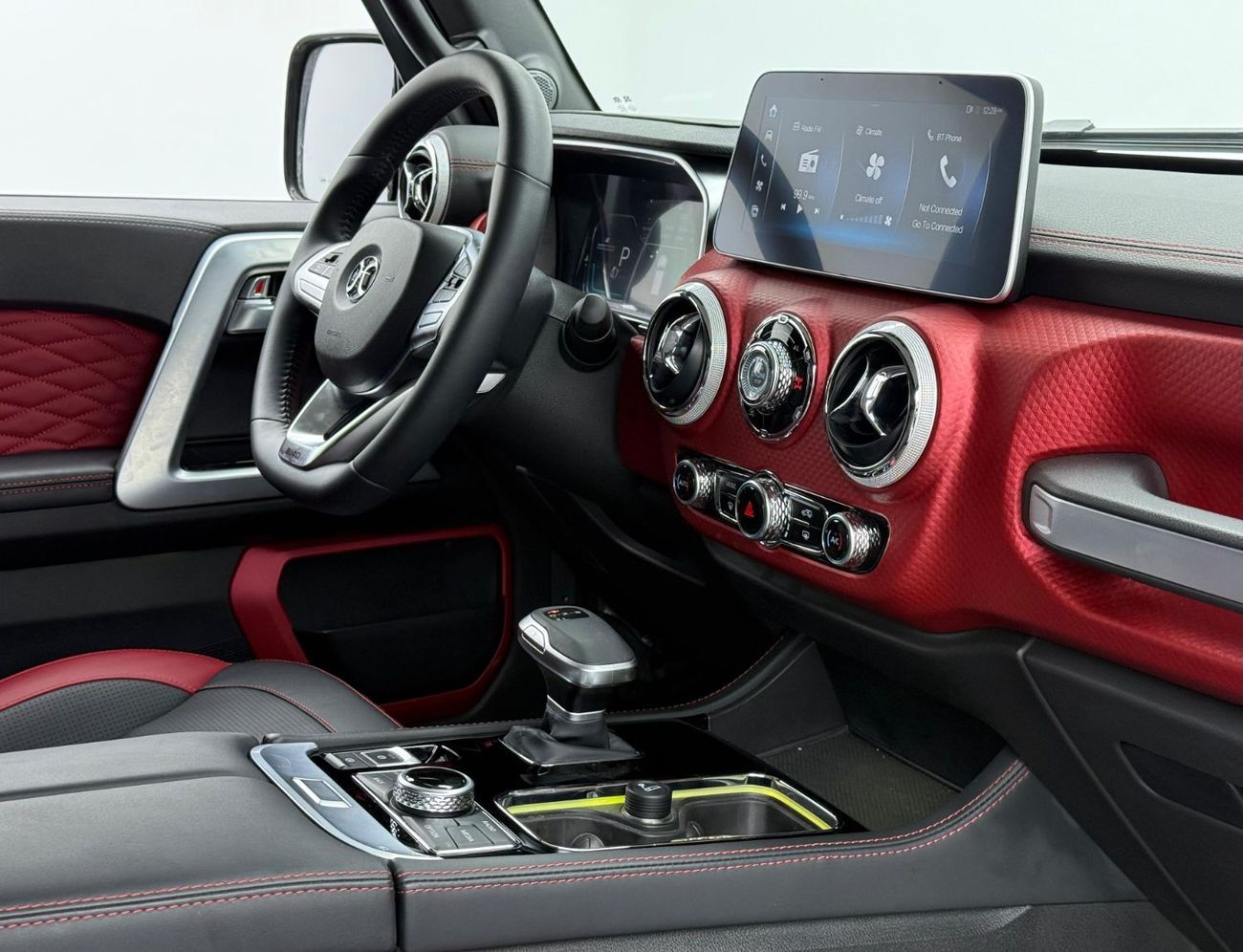 BAIC BJ40L 2.0T 2024 BAIC BJ40L,Aug/2030 Agency Warranty+Service Contract,Agency Full Service History, GCC