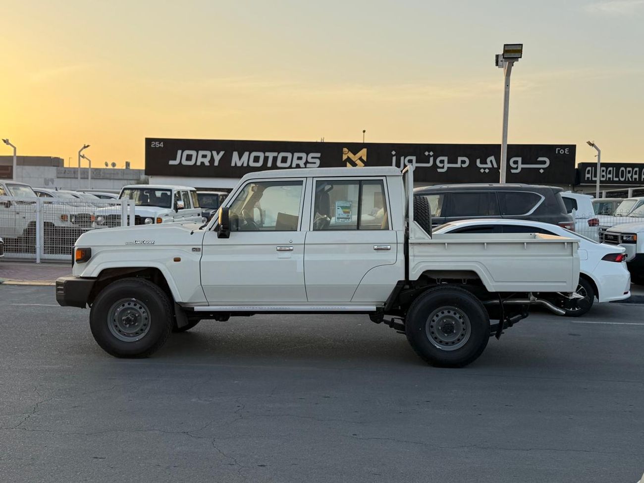 Toyota Land Cruiser Pick Up TOYOTA LC79 Diesel 2.8L Double Cabin A/T Diff-Lock 2025 MODEL