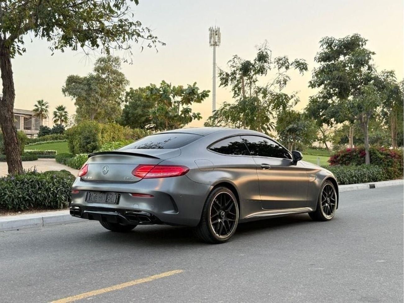 مرسيدس بنز C 63 AMG Std 4.0L