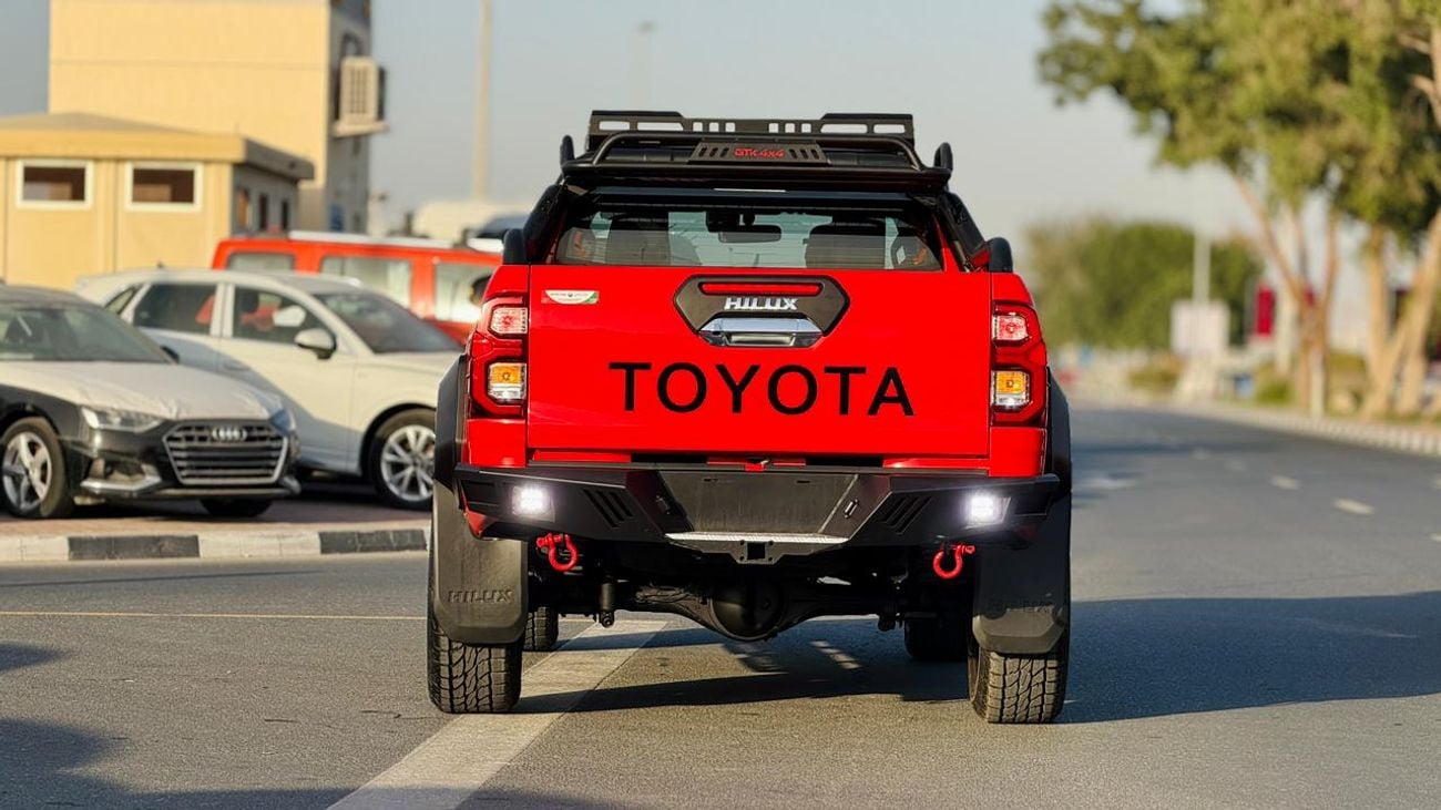 Toyota Hilux 2021 | 2.8L DIESEL | AT TRANSMISSION | RIGHT HAND DRIVE | SMART CAB | 4X4 HEAVY SPORTS BAR WITH BASK