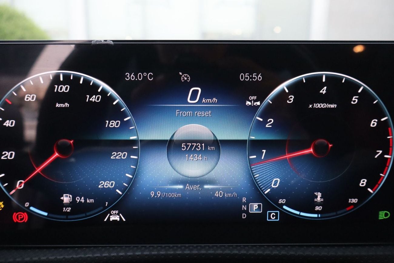 Mercedes Benz CLA250 PREMIUM