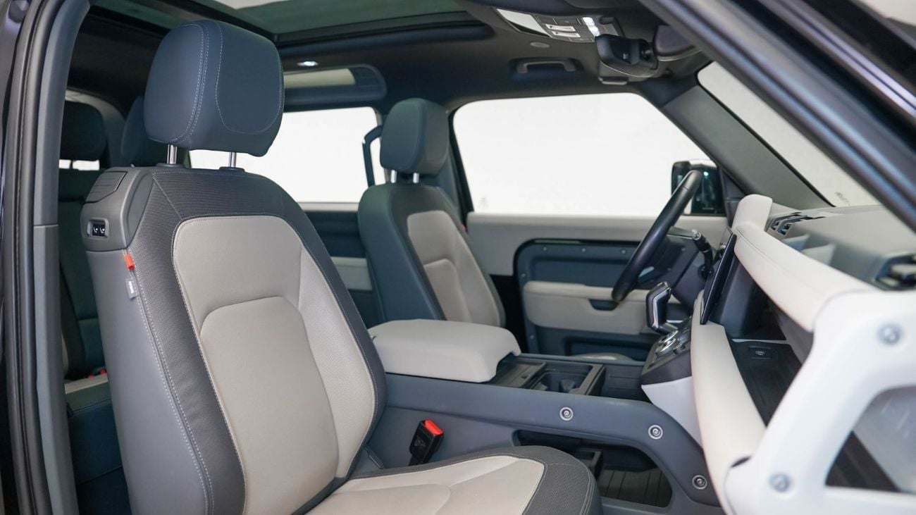 Land Rover Defender 90 X-Dynamic SE P400 3.0L UAE's Very Best Example | AED 4,423 Per Month