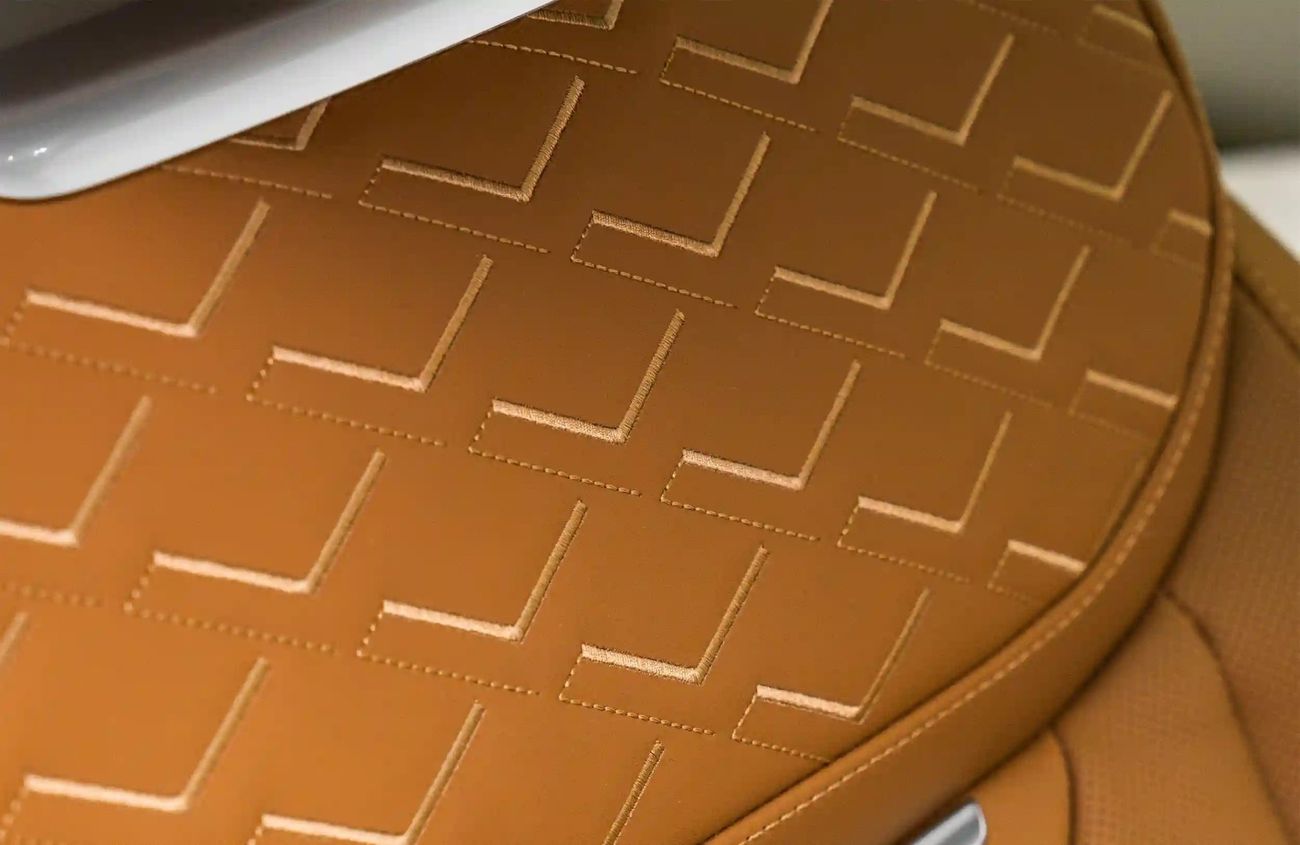 Land Rover Range Rover 4.4L V8 Twin-Turbocharged Engine