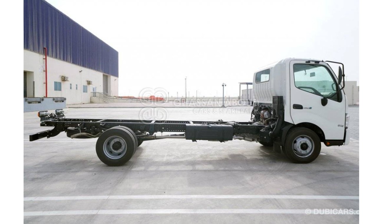 Hino 300 Hino 514 2.5 TON CHASSIS  MY23