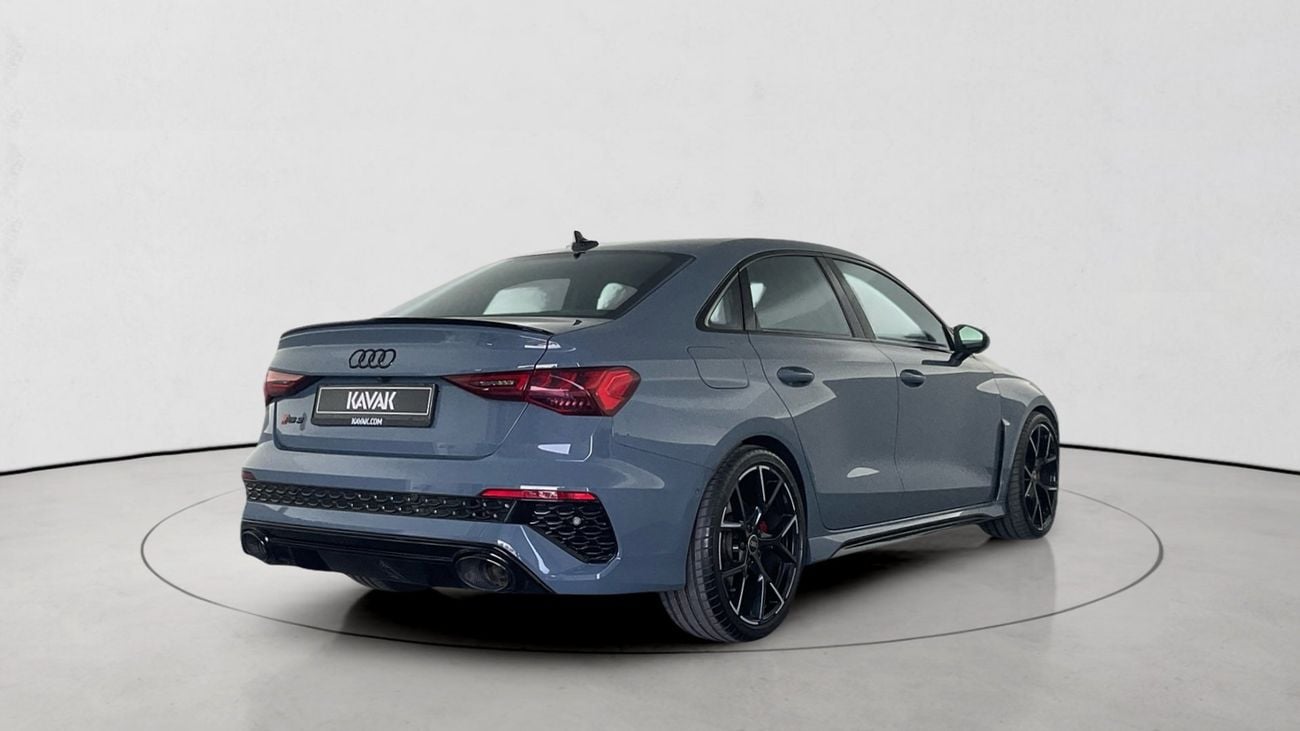 أودي RS3 TFSI quattro | شامل الضمان | 0 ﺪﻔﻋﺓ ﺃﻮﻟﻯ