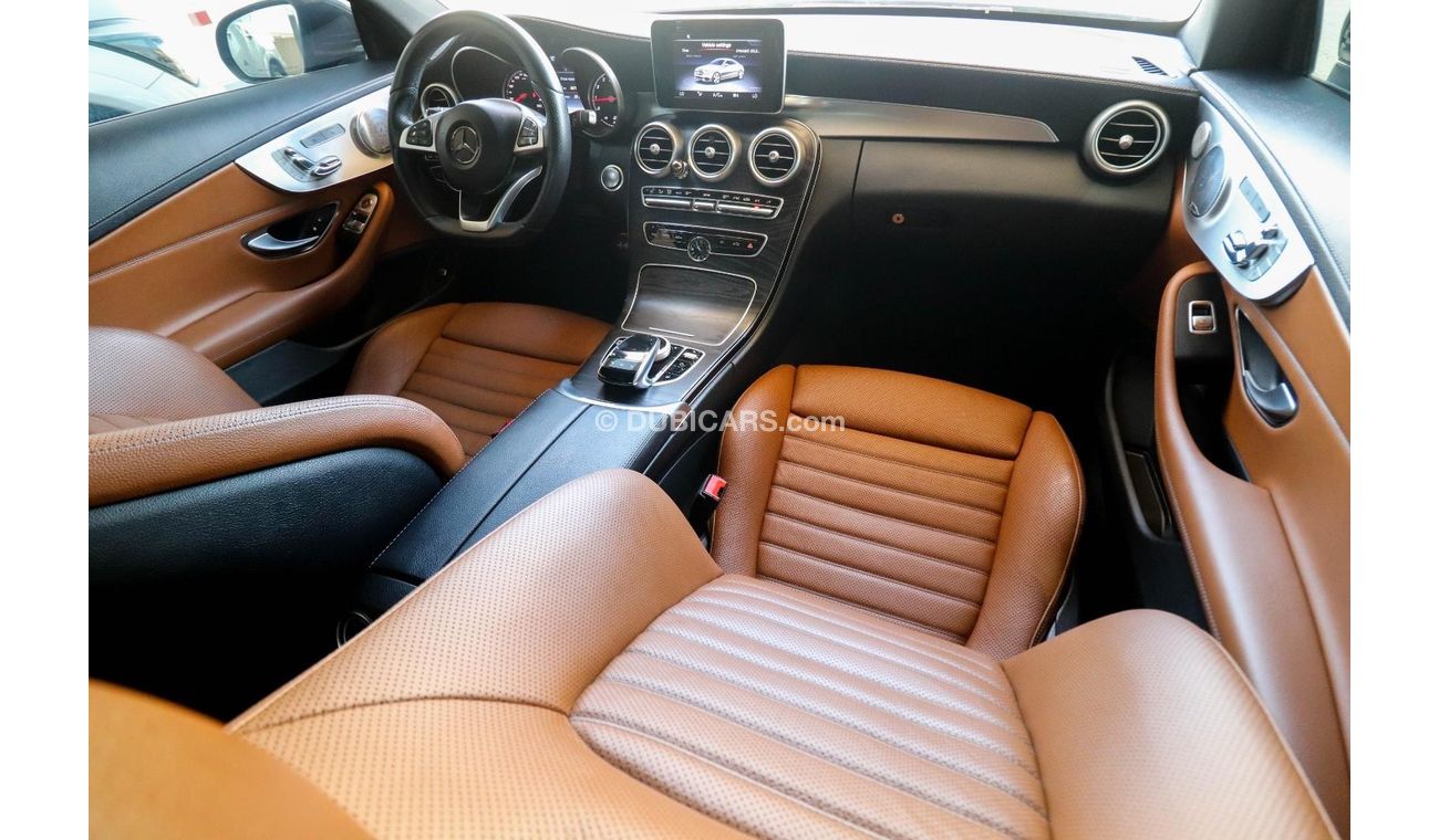 Mercedes-Benz C 300 C205