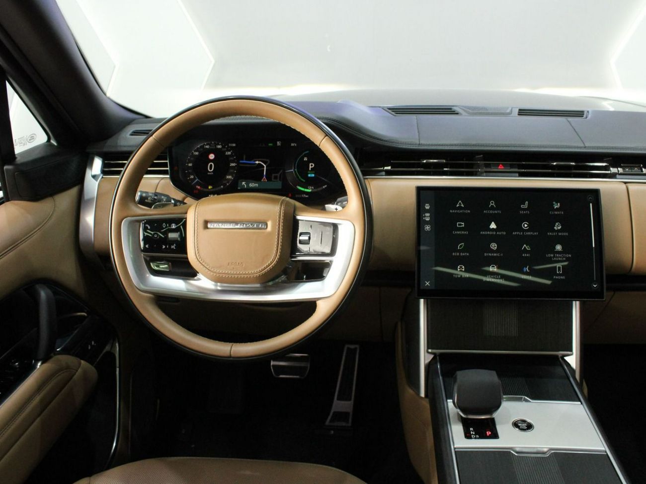 لاند روفر رينج روفر Vogue P550 Autobiography | BRAND NEW!