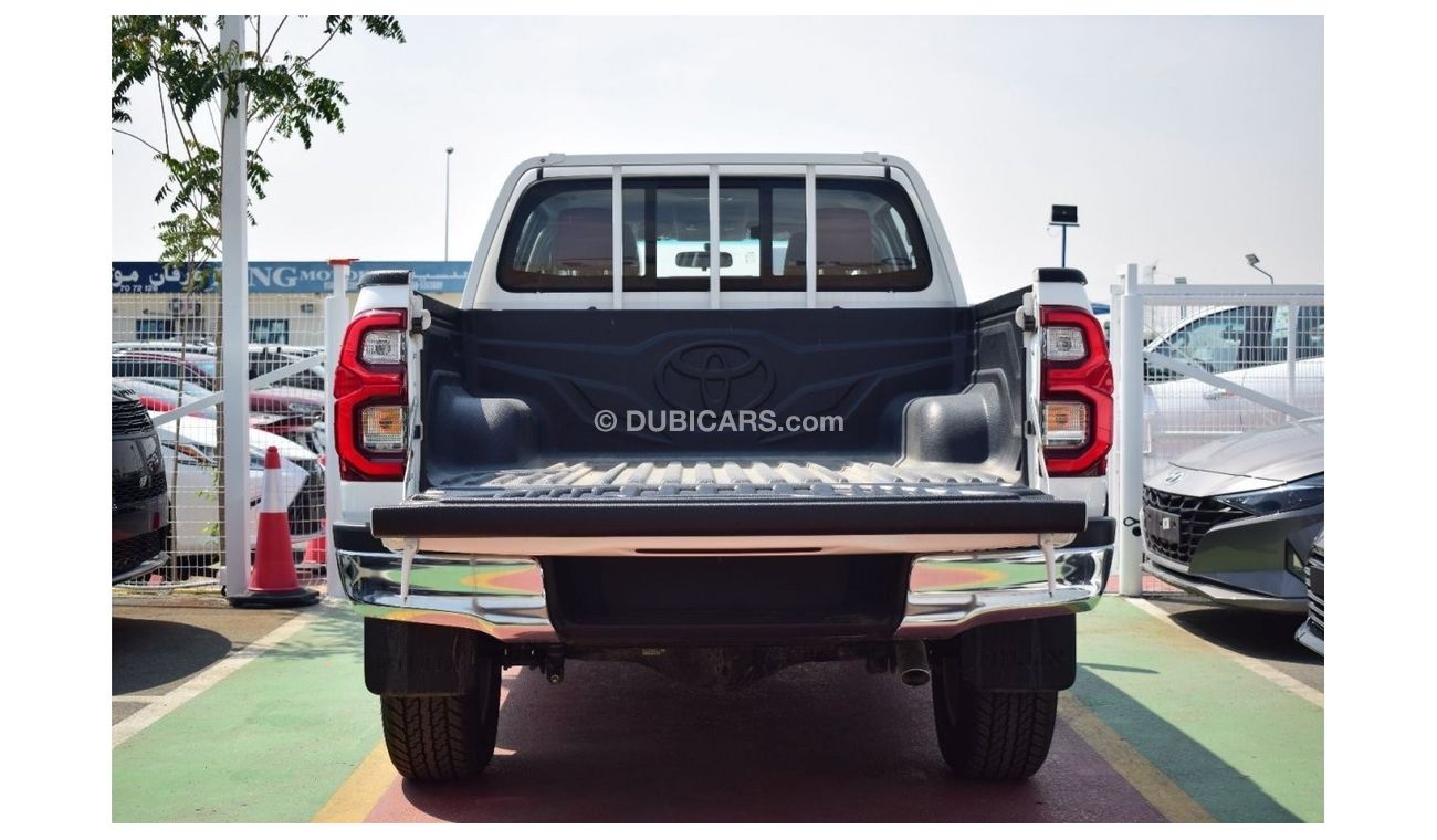 Toyota Hilux 2023 Toyota Hilux 2.7L Pickup , Manual, 4 Doors