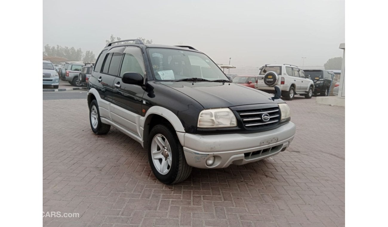 سوزوكي إيسكودو SUZUKI ESCUDO RIGHT HAND DRIVE (PM1595)