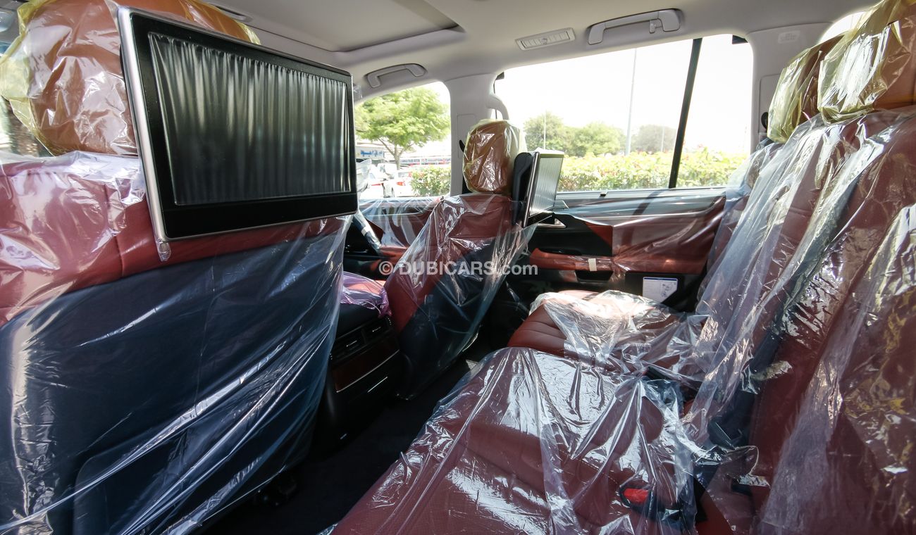 Lexus LX 570 S  18/18