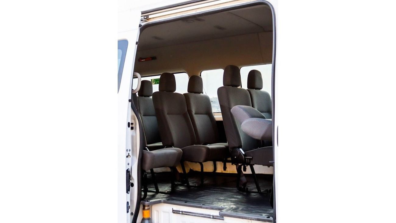 Nissan Urvan 2020 Nissan Urvan Microbus (NV350), 4dr Van, 2.5L 4cyl Petrol, Automatic, Front Wheel Drive