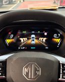 MG ZS LUX