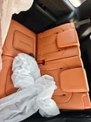 روكس أداماس