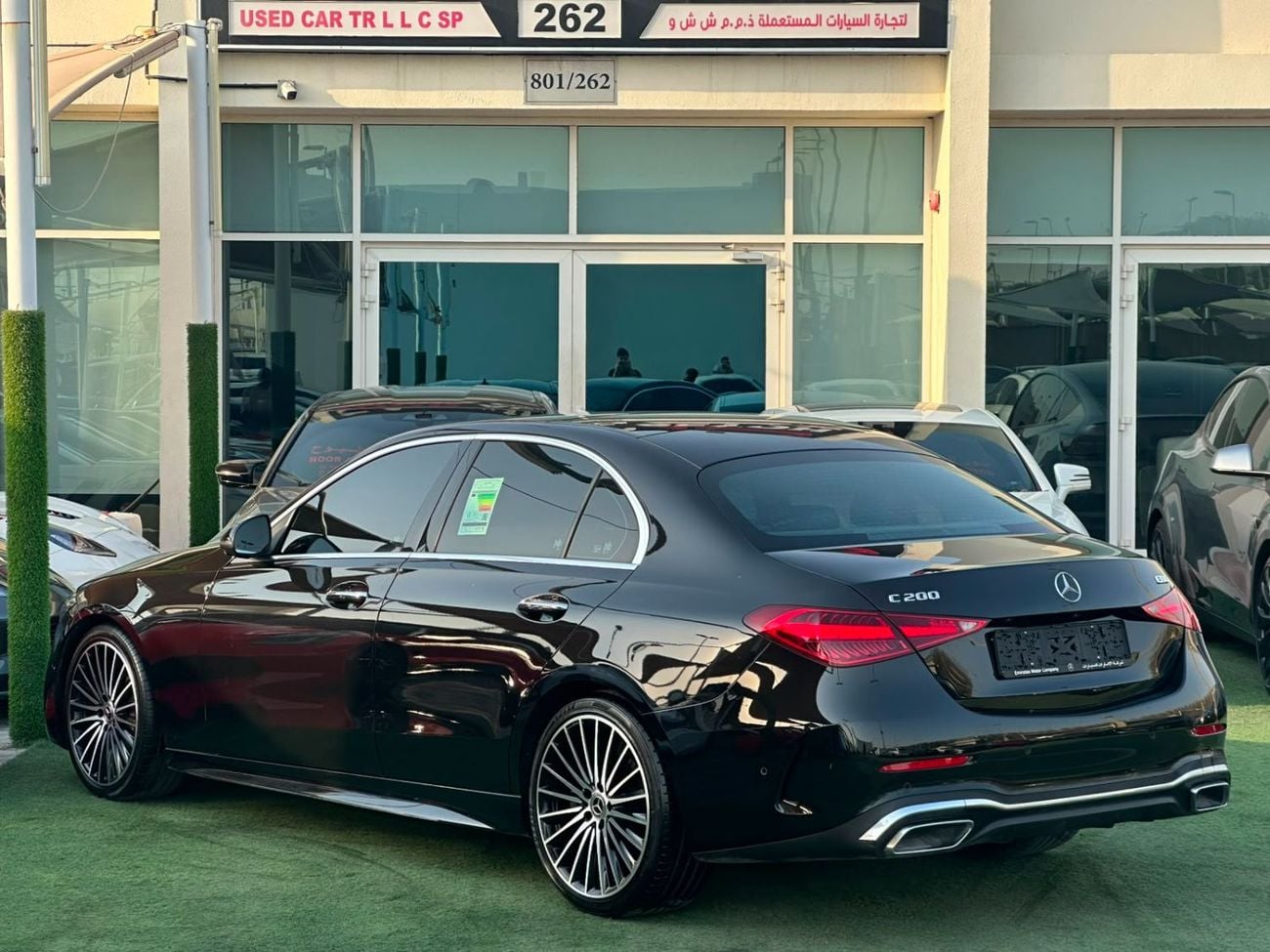 مرسيدس بنز C 200 PREMIUM مرسيدس بنز C200 خليجي 2024 فل ابشن بحالة ممتازه