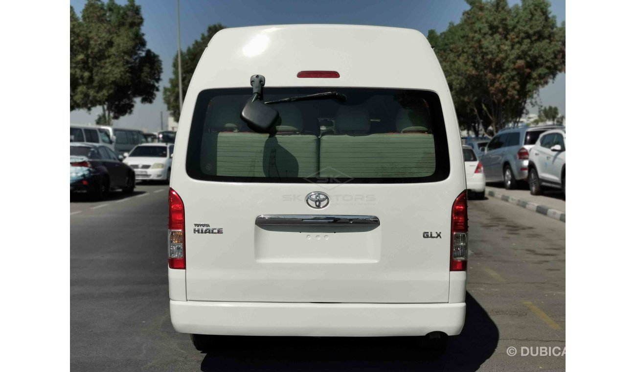 Toyota Hiace 2.7L 4CY Petrol, 15" Tyre, Manual Gear Box, Front & Rear A/C, Roof Speakers, CD-AUX (LOT # 4946)