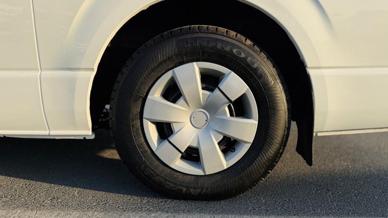 تويوتا هاياس -