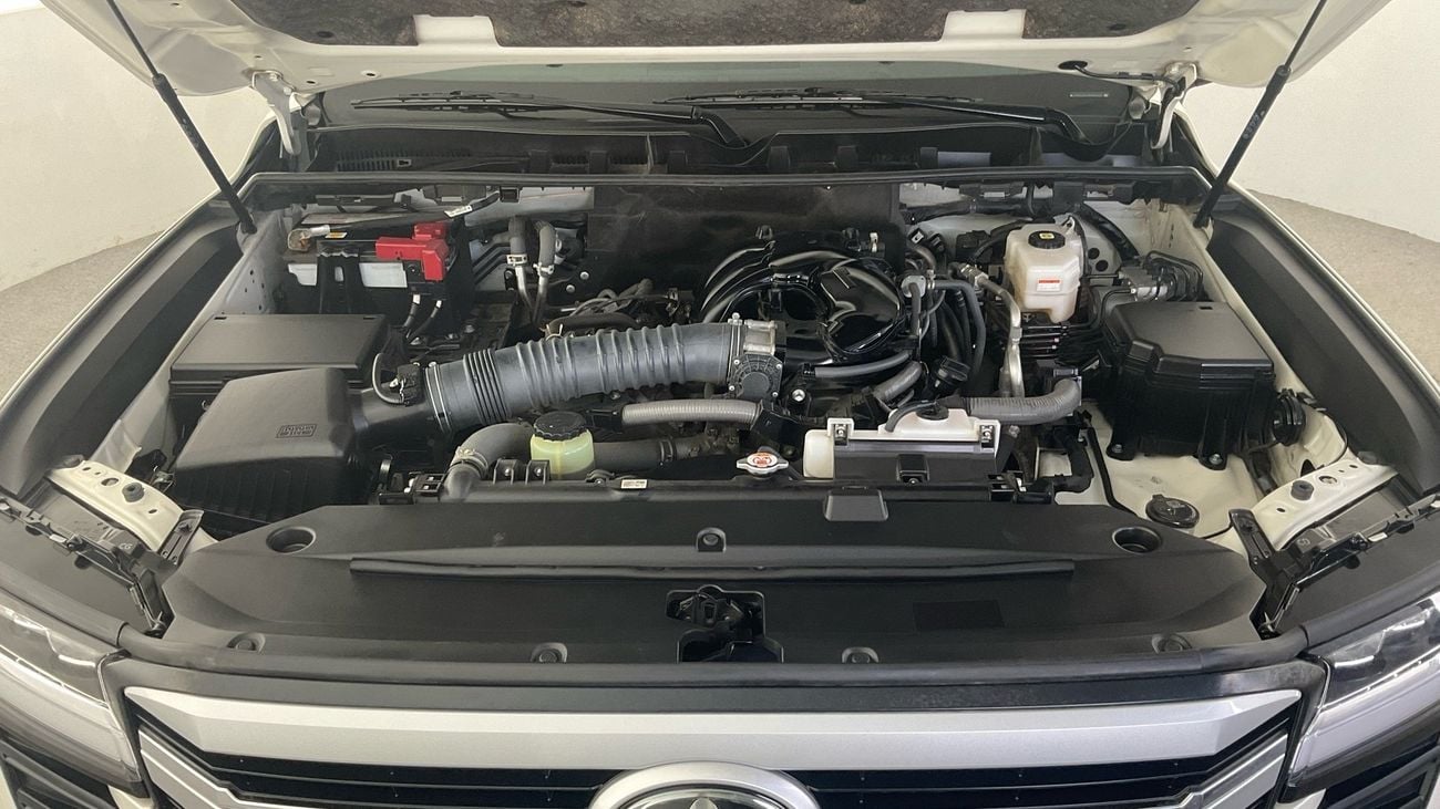 Toyota Land Cruiser VXR | upto AED 20,000 Ramadan Discount | Guaranteed Warranty | 0 Down Payment