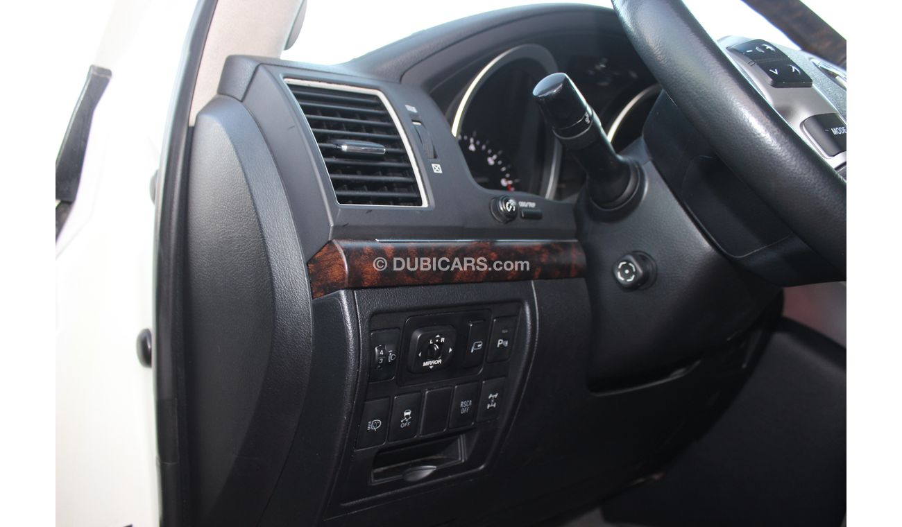 Toyota Land Cruiser (2014) VXR V8,GCC