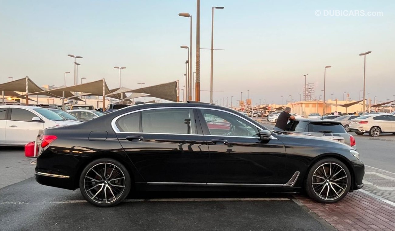 BMW 750Li Full options GCC X drive Dynamic