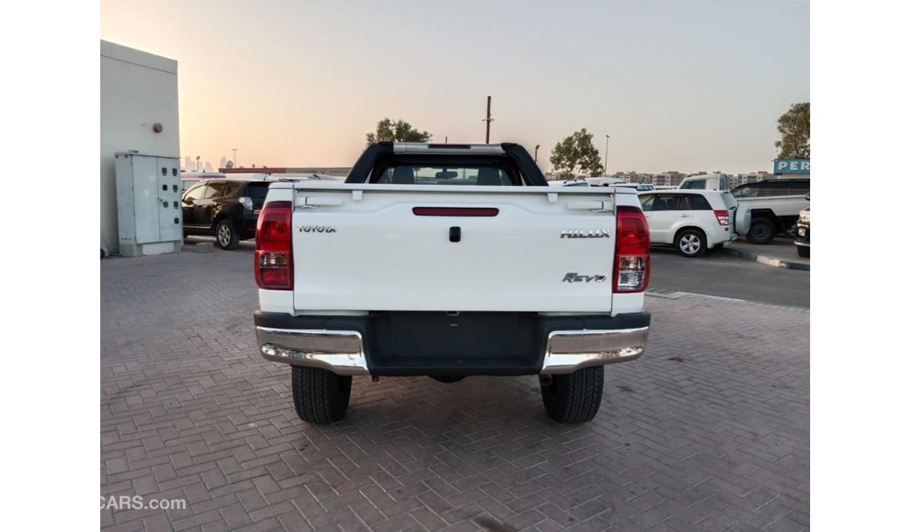 تويوتا هيلوكس TOYOTA HILUX PICK UP RIGHT HAND DRIVE (PM1365)