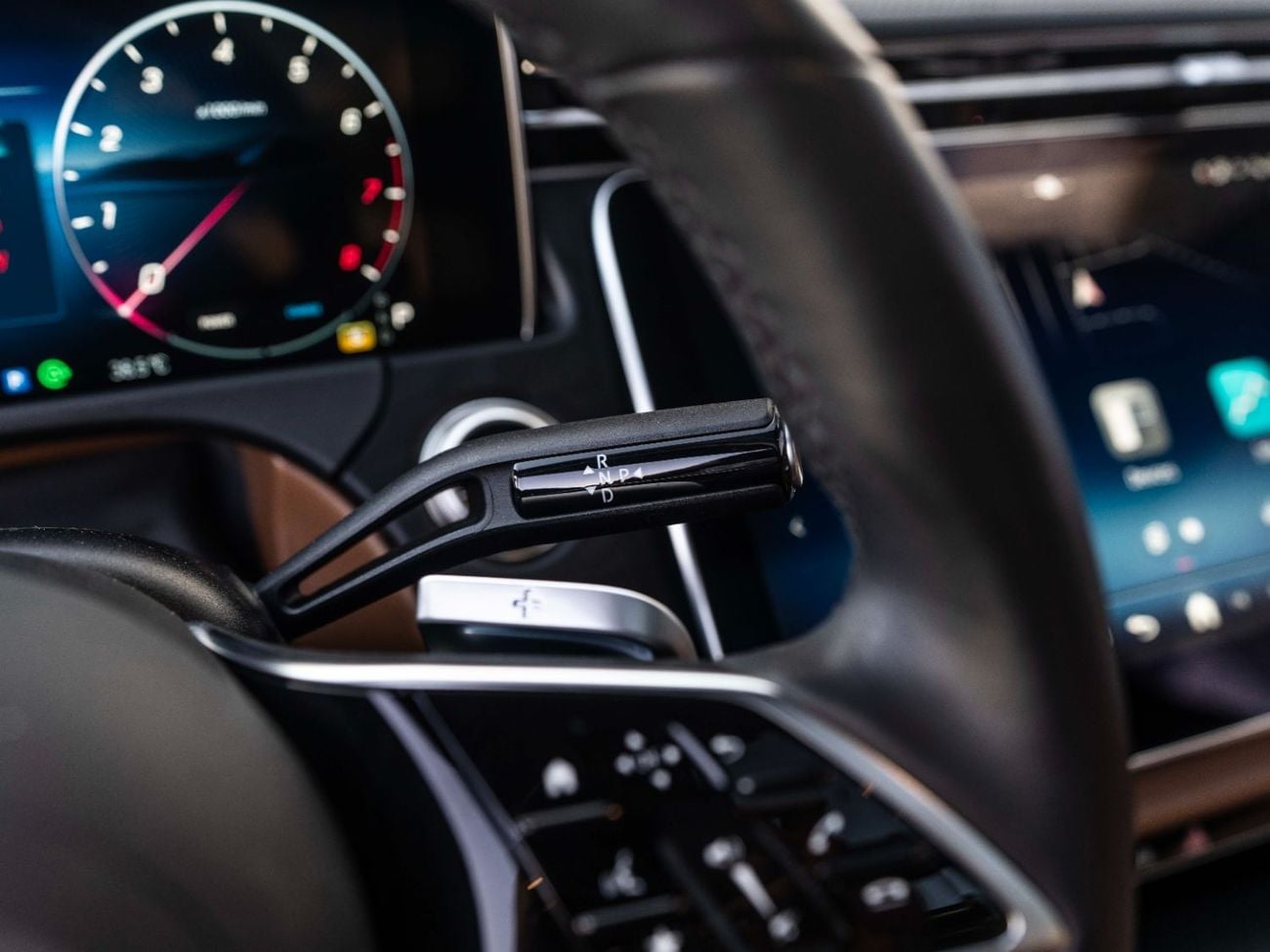 مرسيدس بنز E200 STD