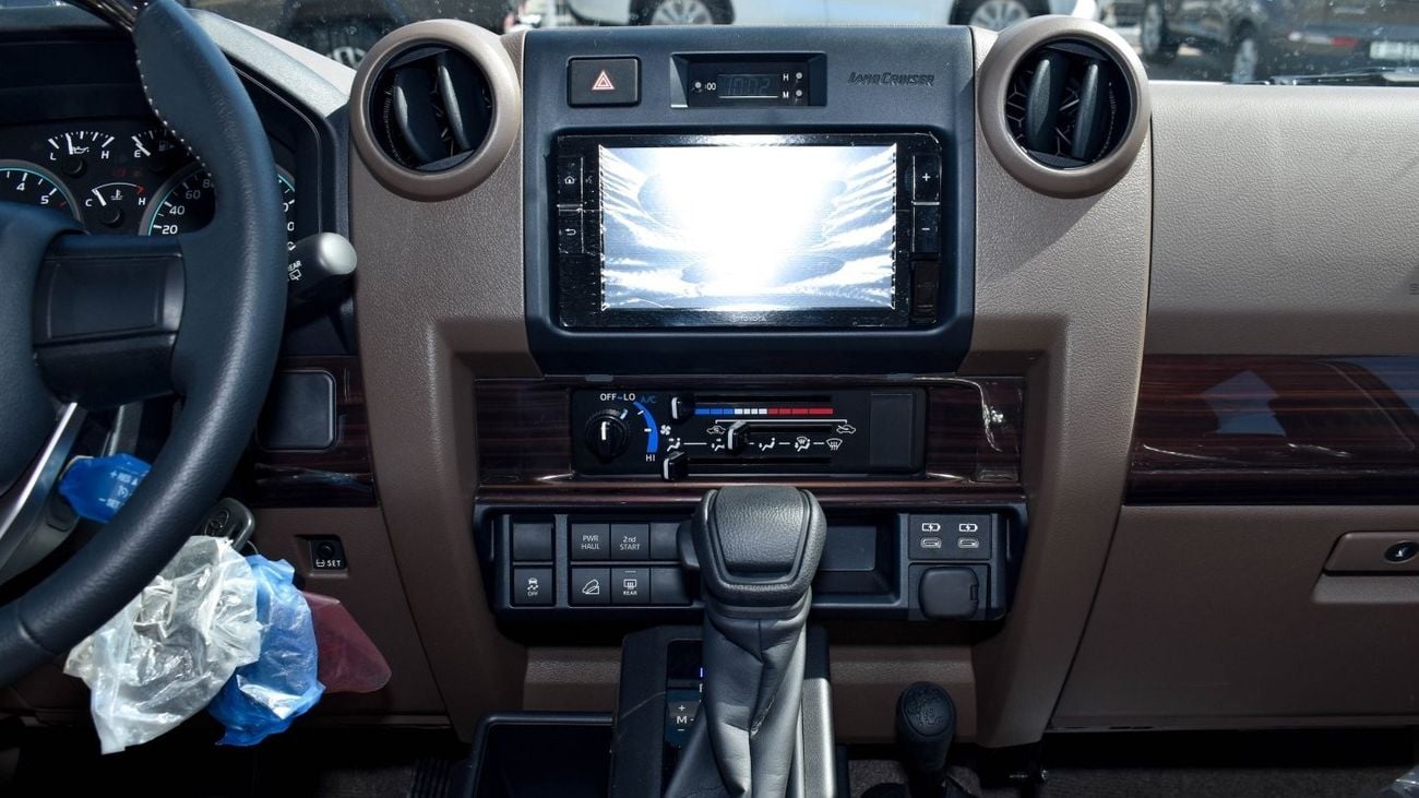 Toyota Land Cruiser 70 4.0L Petrol Auto Transmission