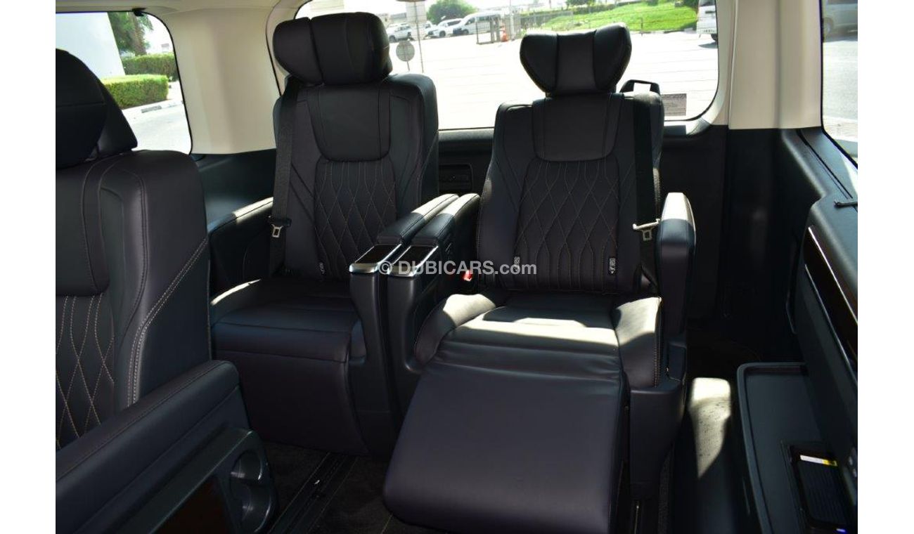 Toyota Granvia Premium 2.8L 6 Seat Automatic