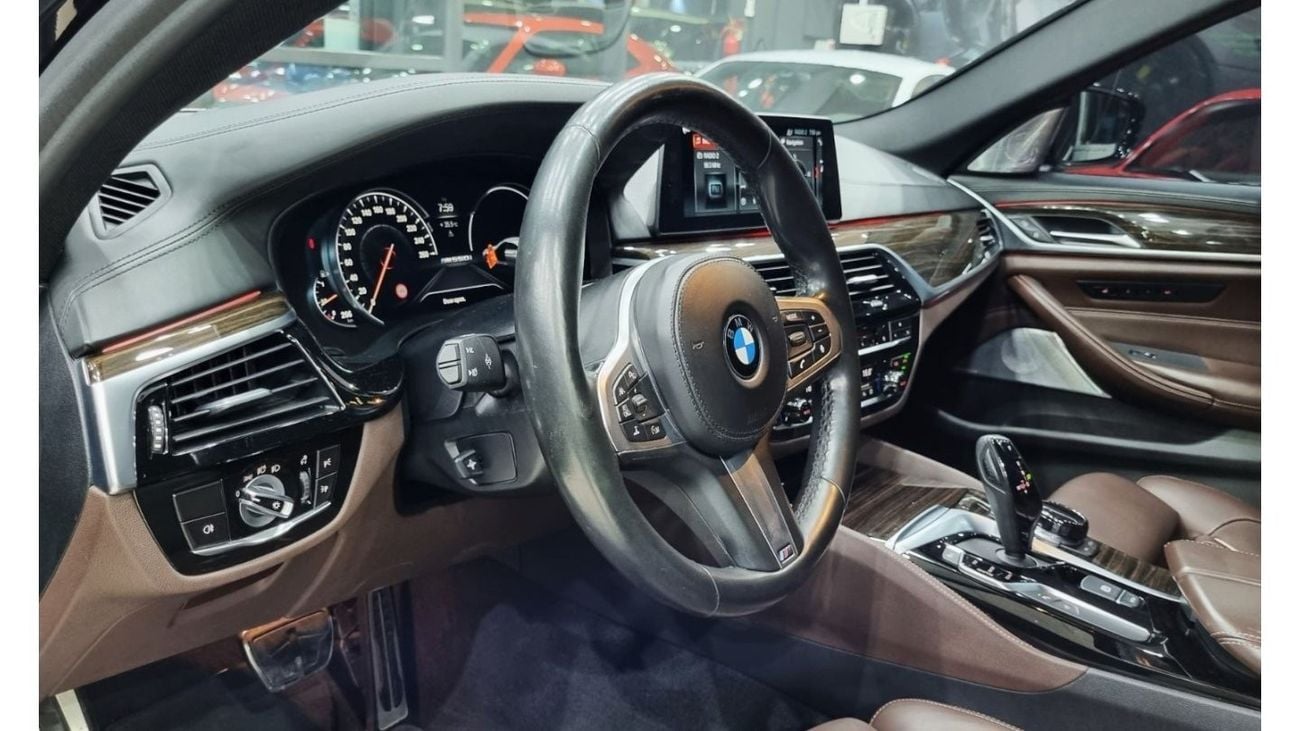 BMW M550i SPECIAL OFFER BMW M550I 2018 GCC IN IMMACULATE CONDITION STILL UNDER SERVICE CONTRACT FROM BMW
