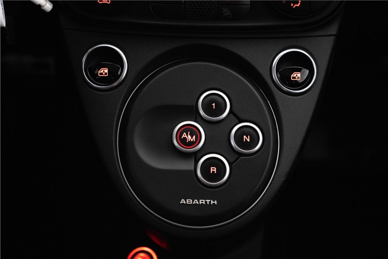 أبارث 595 2022 Abarth 595 Competizione  / Full Fiat Service History & Fiat Warranty