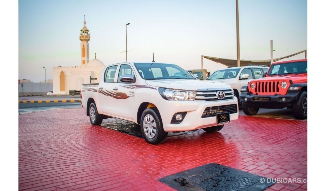 Toyota Hilux 2018 | TOYOTA HILUX  | GLX DOUBLE CAB 4X2 | GCC | VERY WELL-MAINTAINED | SPECTACULAR CONDITION |