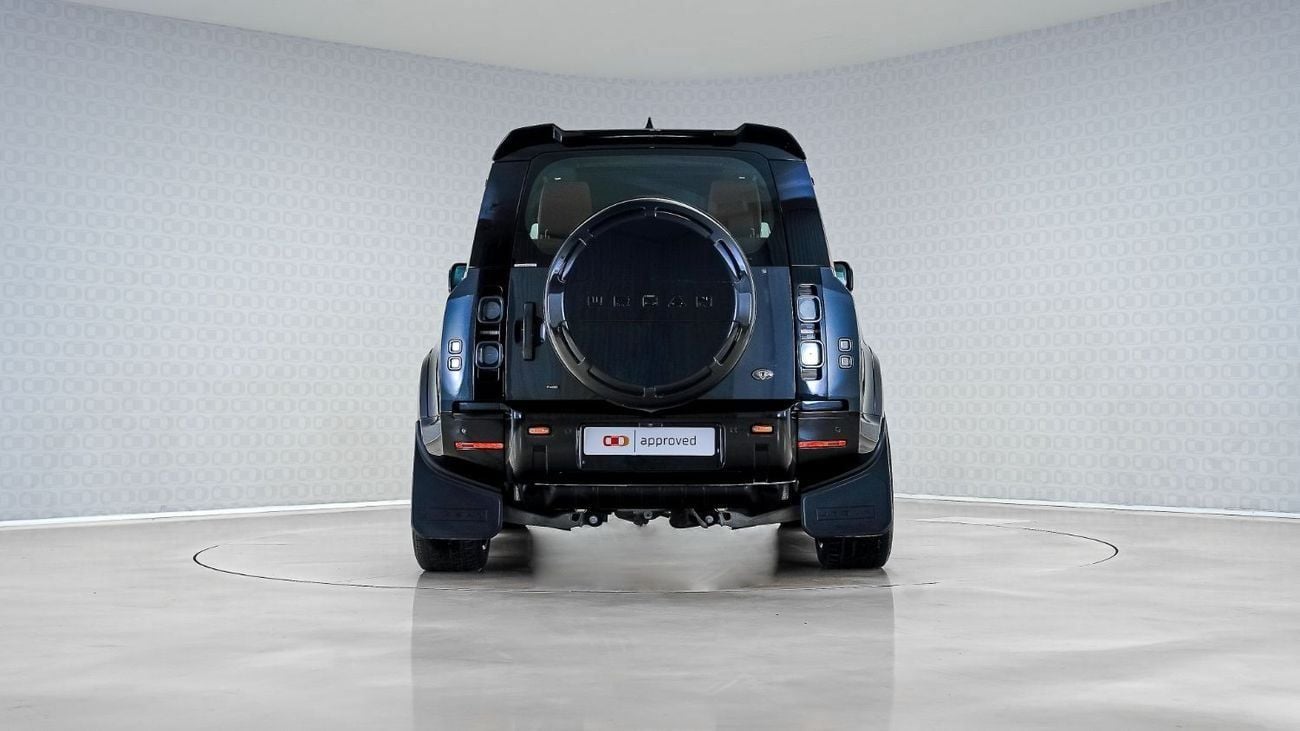 Land Rover Defender 90 S P400 3.0L URBAN Widetrack | Special Offer | AED 4,423 PM | 22in WX-2, LED Lightbar |