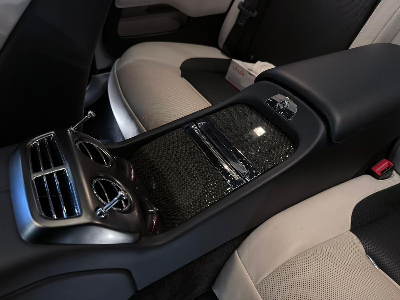 Rolls Royce Wraith STD 2018 Rolls-Royce Wraith Black Badge | Pristine Condition | Under Warranty from German Experts
