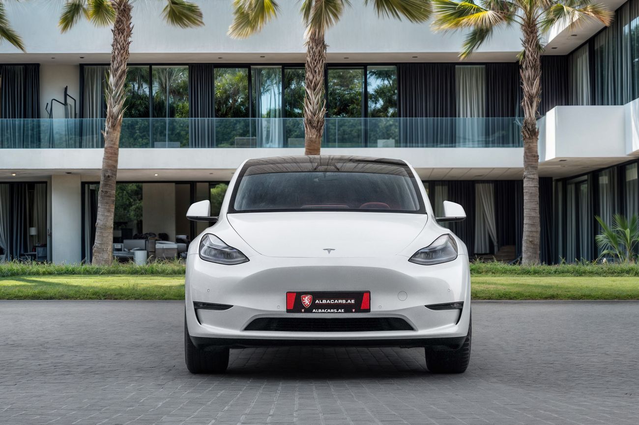 تسلا موديل Y 2,106 P.M | Model Y Long Range Autopilot | 0% Downpayment | Perfect Condition!