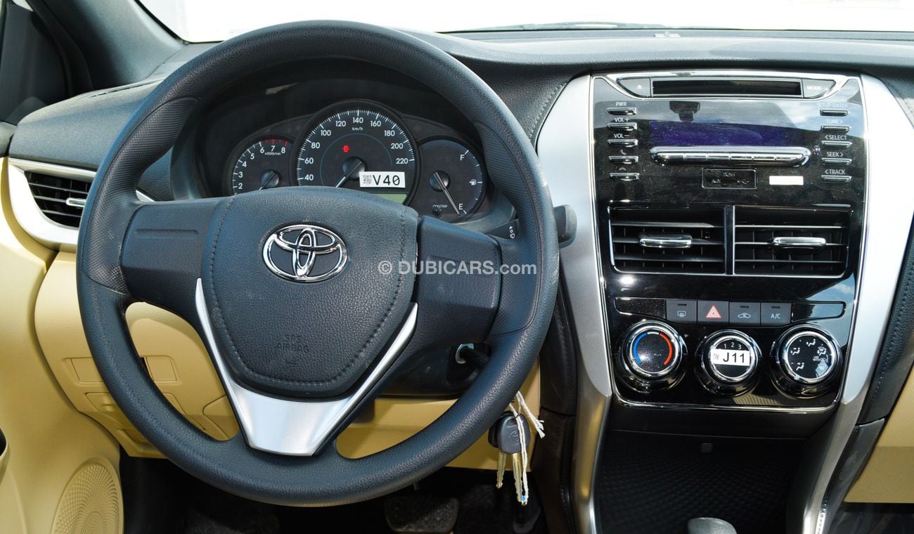 Toyota Yaris 1.3L  Hatchback