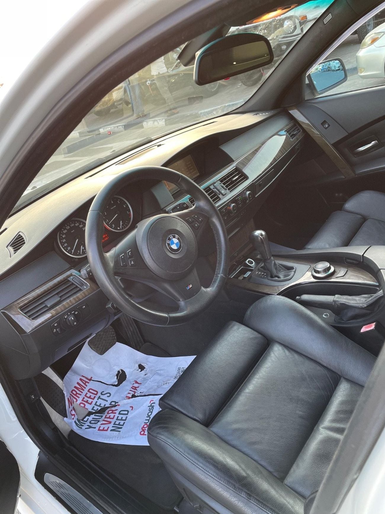 بي أم دبليو 525i STD