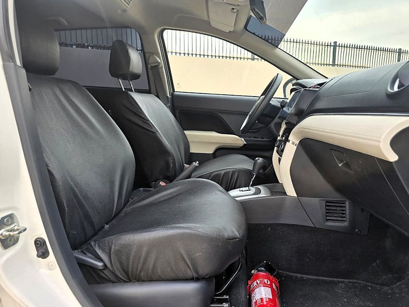 Toyota Rush 1.5L EX Used Toyota Rush EX 1.5l A/T Gcc White Color 2023 Model