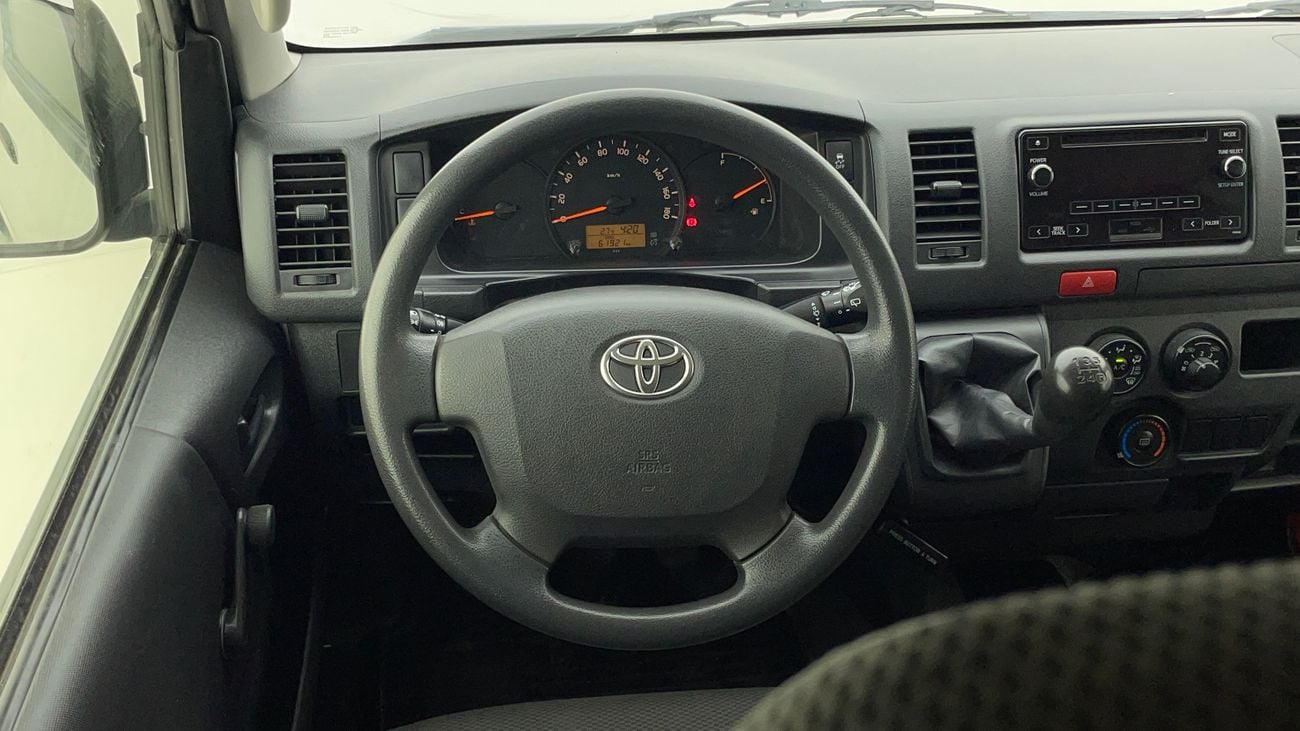 تويوتا هاياس GL STANDARD ROOF PANAL VAN 2.7 | بدون دفعة مقدمة | اختبار القيادة في المنزل