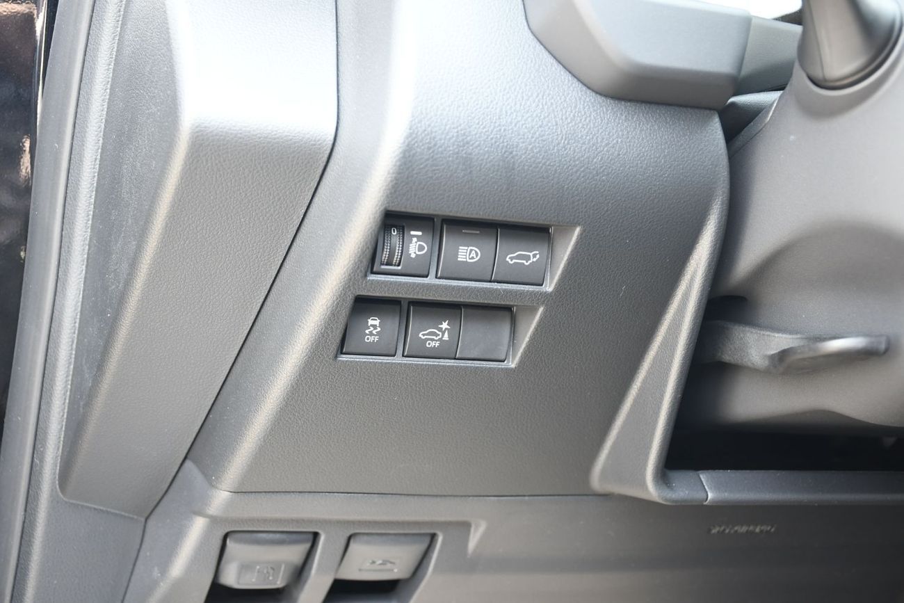 تويوتا لاند كروزر GXR 4.0L With RADER ! GCC ! Ready Stock